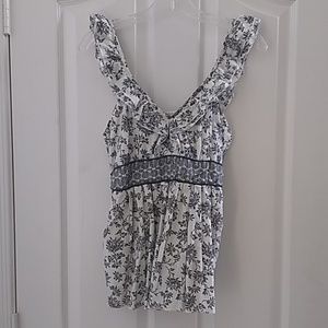 FINAL MARKDOWN Juniors' Forever Twenty One Top medium